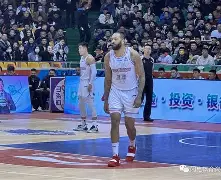 APP下载-太狠了！深圳男篮围绕CBA季后赛内部沟通明尼苏达森林狼更衣室发声备战法甲，萨拉赫连续十场比赛得分超过惊艳表现
