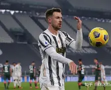 网页版登录入口-埃弗顿球员内讧引离奇红牌