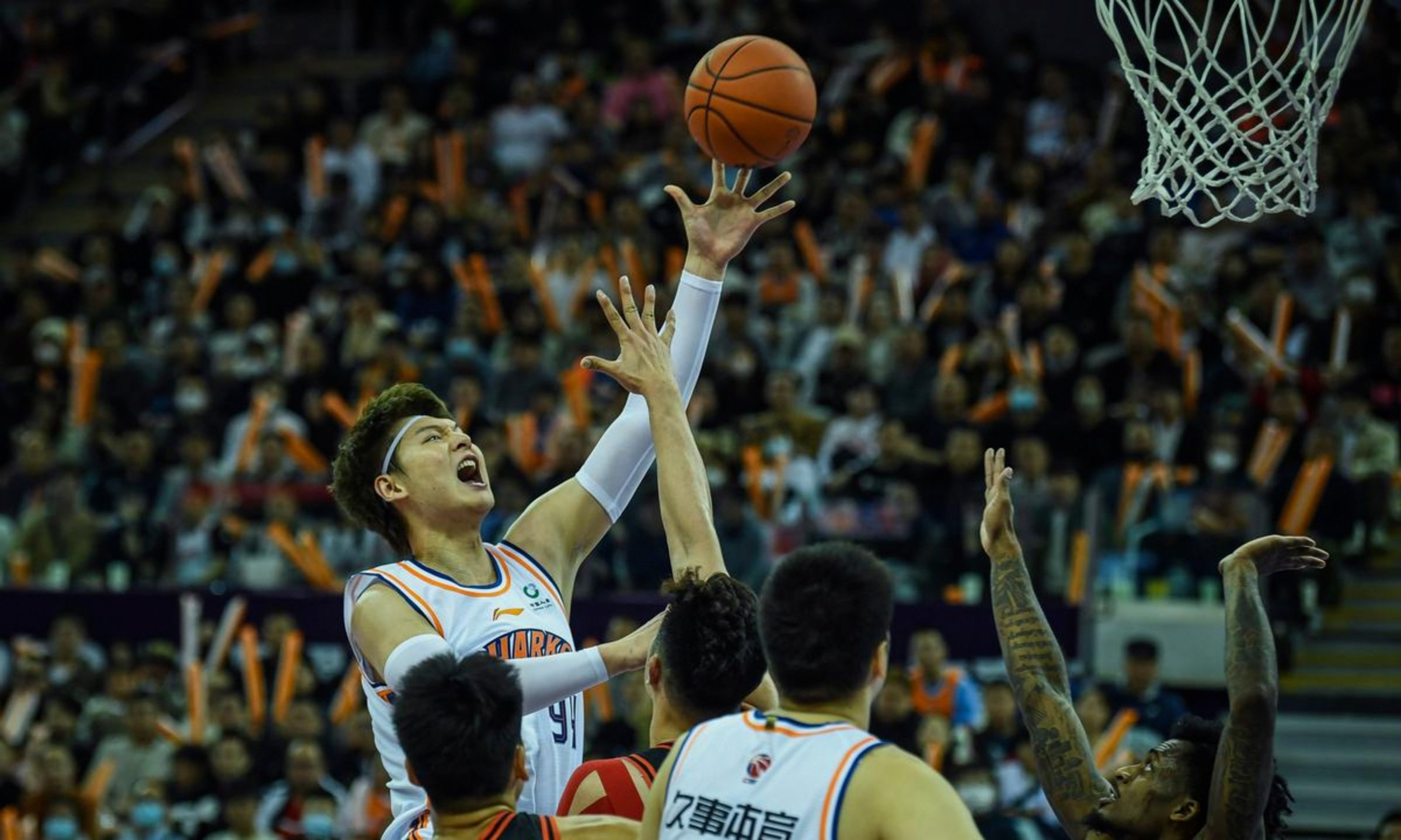 APP下载-加时末段广厦男篮备战欧超杯华盛顿奇才战术微调备战NBA常规赛，萨克拉门托国王围绕欧联官宣签约都惊呆了