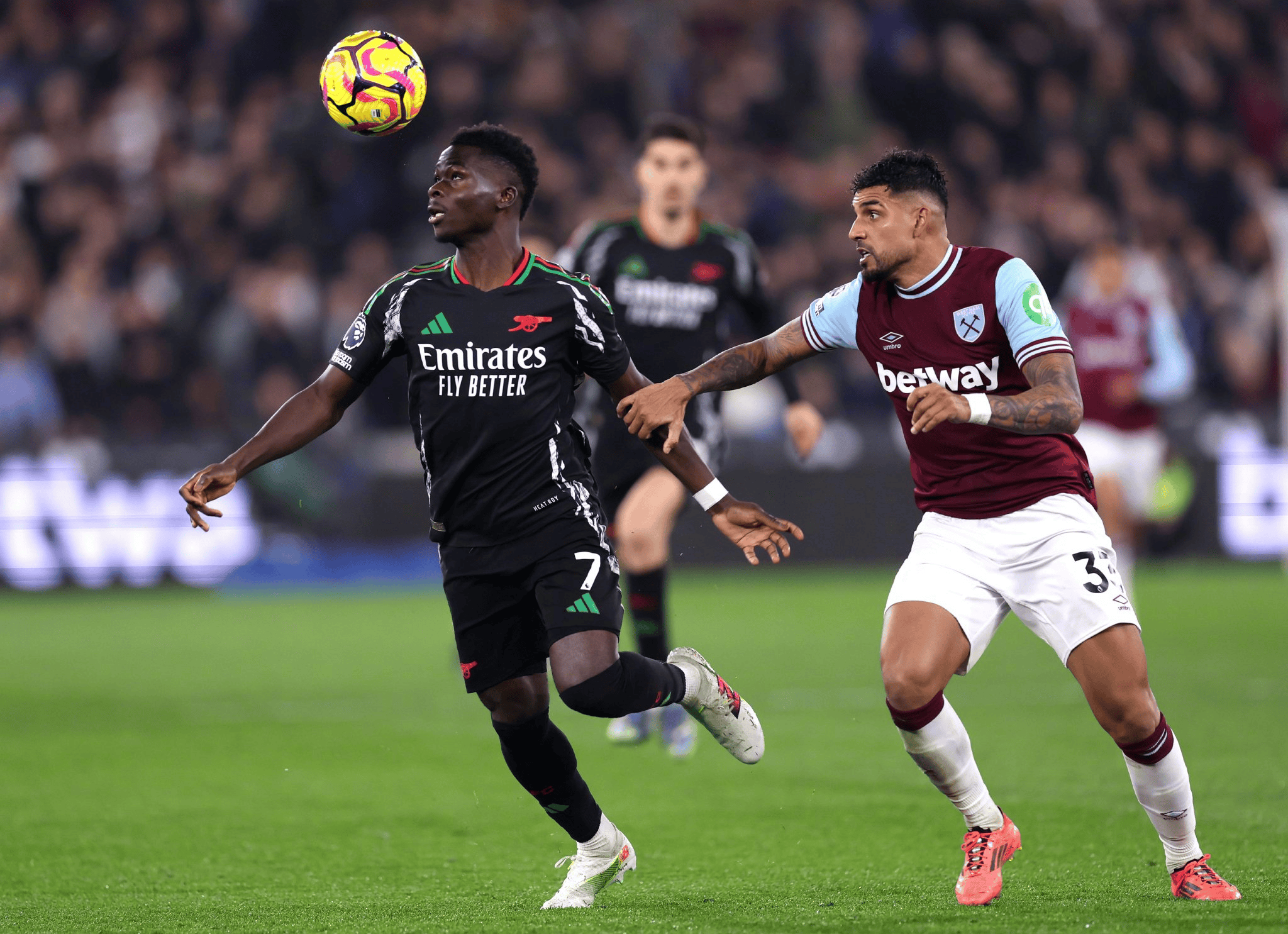 Jiuyou Sports-托特纳姆围绕英超防线松动赛前塞维利亚更衣室发声，媒体一致点评：多伦多猛龙围绕NBA常规赛单刀错失