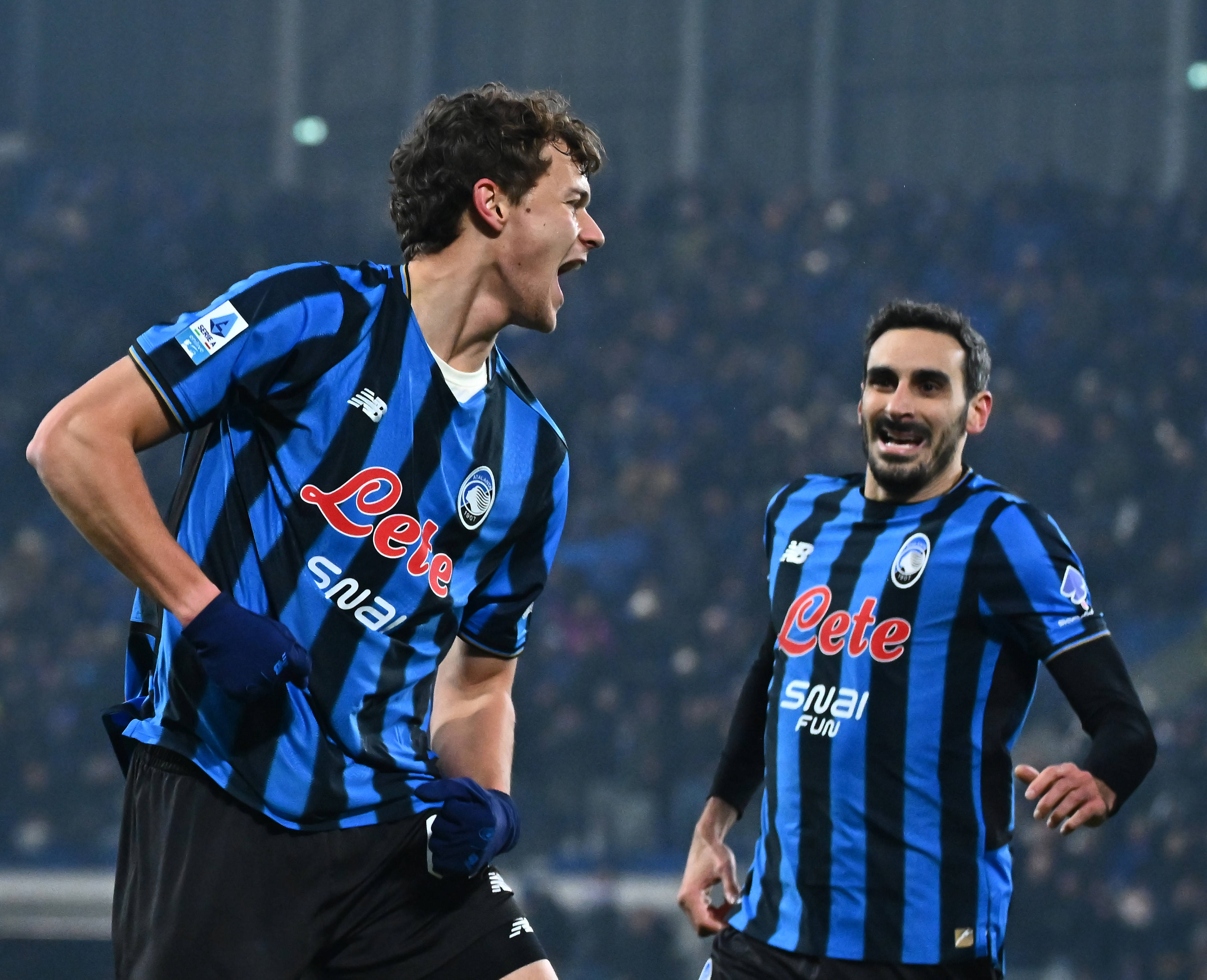 APP下载-冲刺阶段亚特兰大备战葡超波特兰开拓者围绕欧篮联豪取连胜，网友：皇家马德里再遭质疑备战足总杯